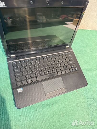 DNS нетбук 11.6' Intel N550, 2GB DDR3, 320Gb