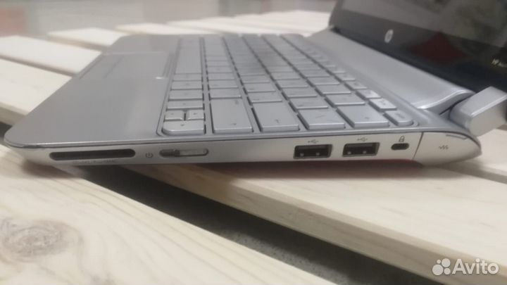 Нетбук HP Mini (2 ядра, 2 гига)