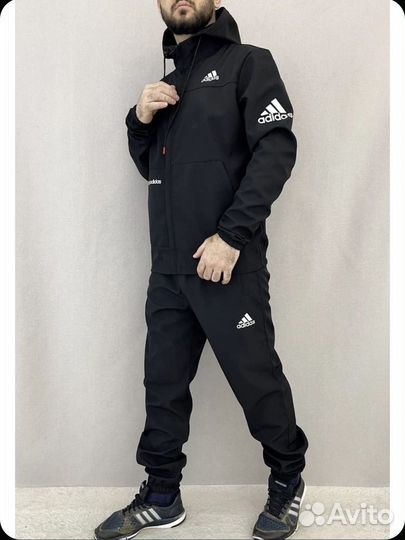 Спортивный костюм adidas