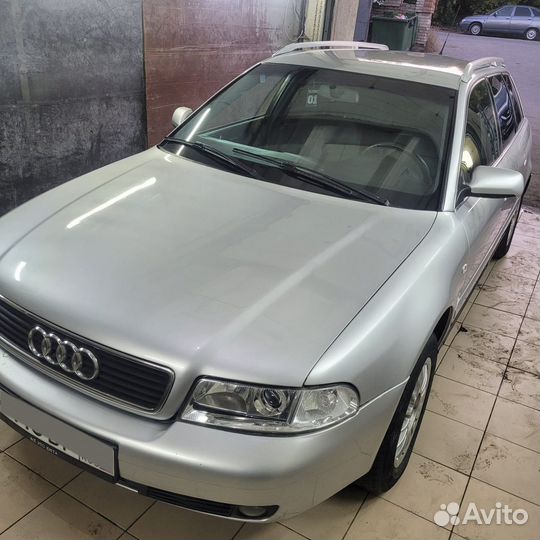 Audi A4 1.8 МТ, 1999, 220 000 км