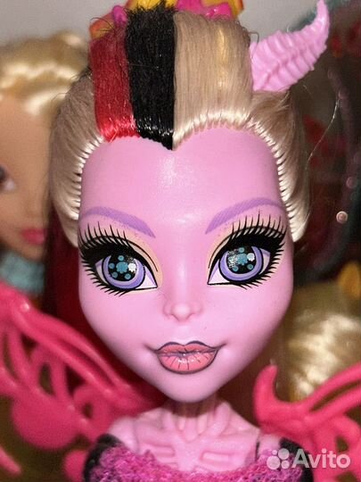 Бонита ферум (Bonita Femur Monster High)