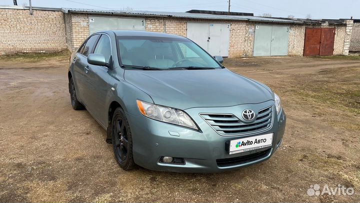 Toyota Camry 2.4 AT, 2007, 299 990 км