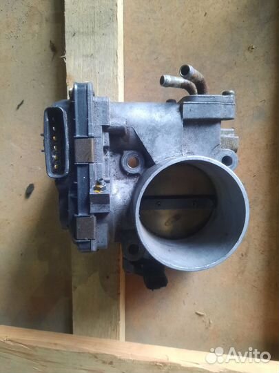 Заслонка дроссельная honda legend kb1 3.5