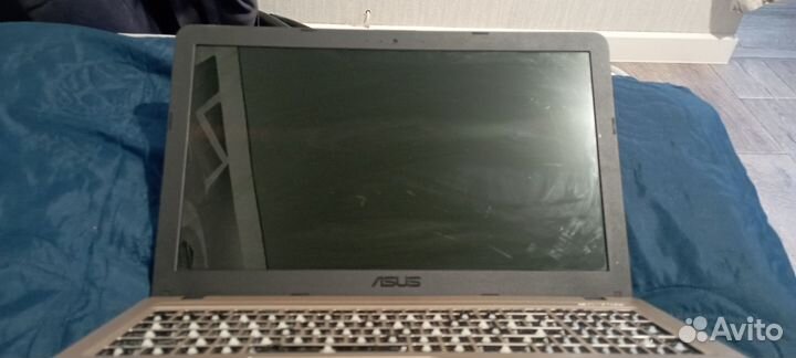 Ноутбук asus