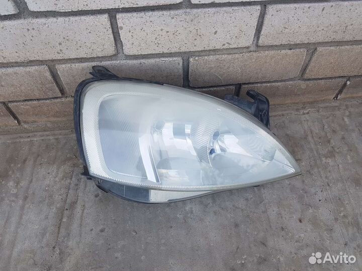 Фара для Opel Corsa