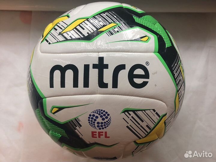 Футбольный мяч mitre