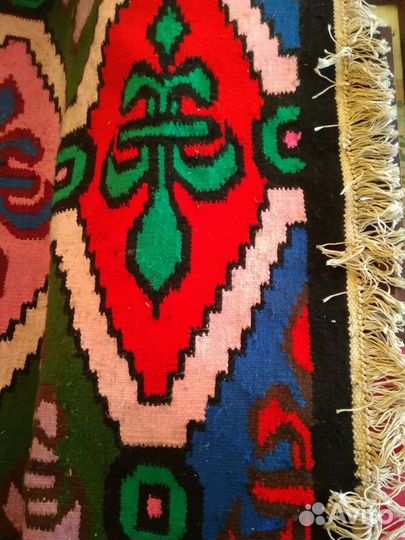 Ковер ручной работы