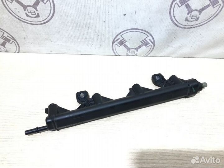 Рампа питания форсунок Citroen C4 B7 5FS EP6C 2012