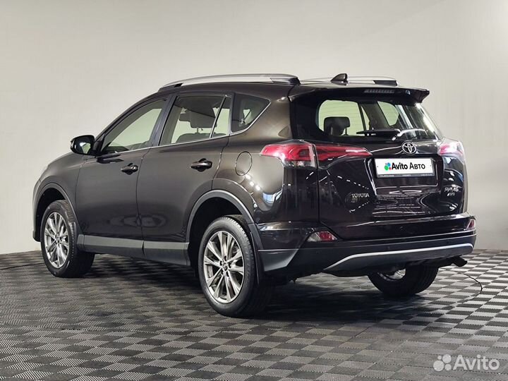 Toyota RAV4 2.2 AT, 2015, 230 000 км