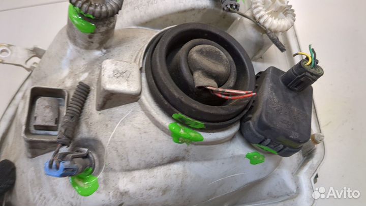 Фара (передняя) Suzuki Wagon R Plus, 2001