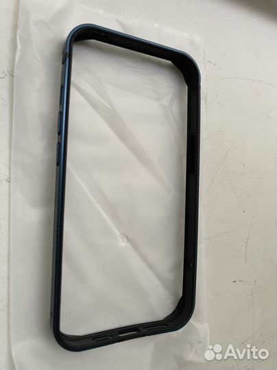 Бампер для iPhone 13