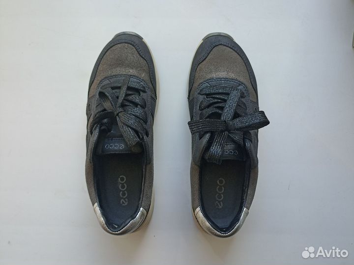 Кроссовки ecco