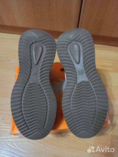 Ботинки демисезонные женские 38 р