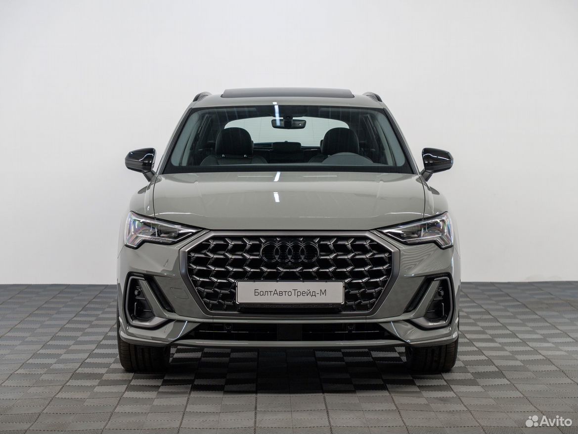 Audi Q3 1.5 AMT, 2026