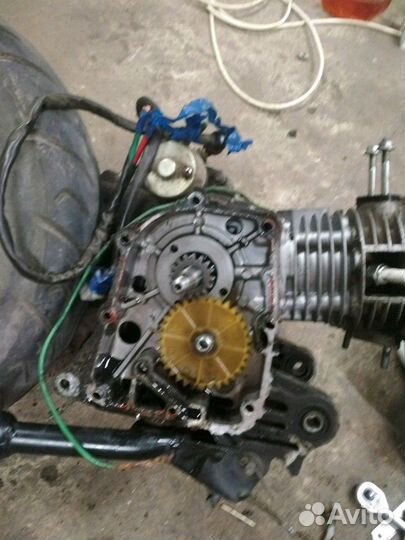 Скутер запчасть