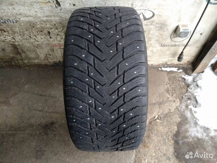 Nokian Tyres Hakkapeliitta 8 SUV 295/40 R20 110T