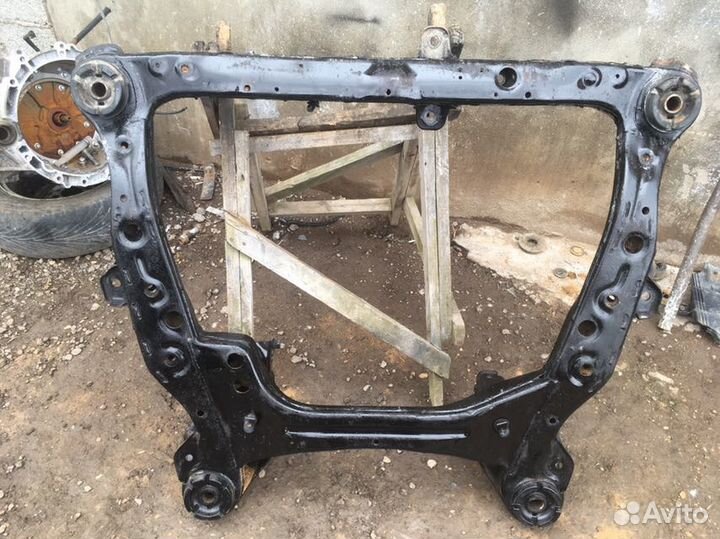 Подрамник Lexus RX 330 2003 - 2008