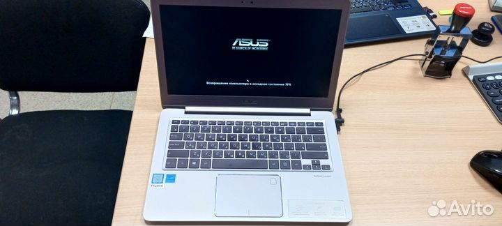 Asus zenbook UX330U