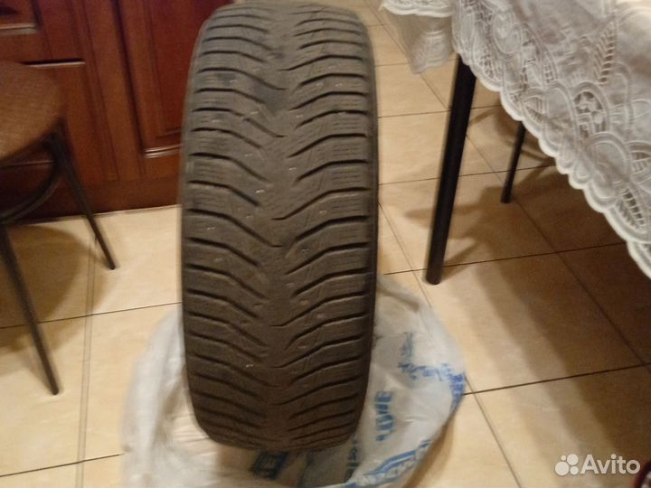 Kumho WinterCraft Ice WI31 215/55 R17 T