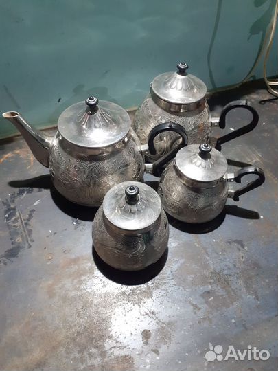 Набор посуды для чая