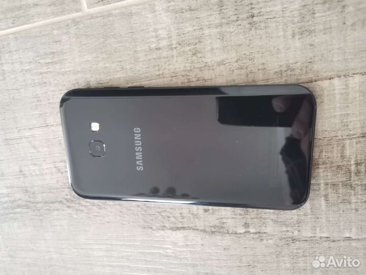 Телефон Samsung galaxy a5 2017