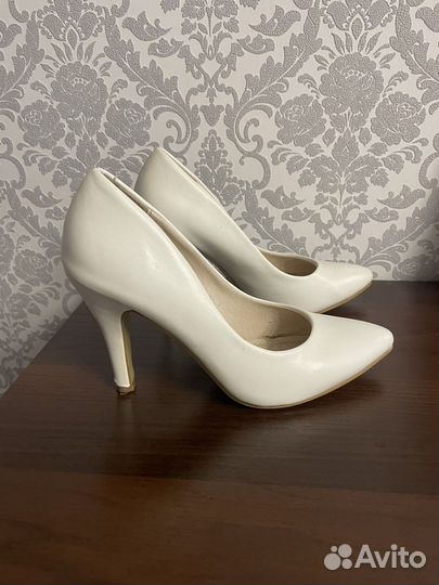 Туфли женские