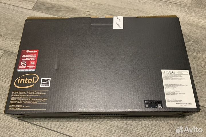 Ноутбук Sony Vaio svF1521D1RW