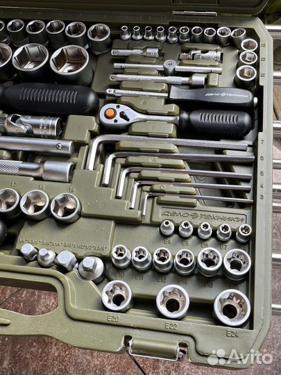 Набор инструментов 151 предмет Дело Техники