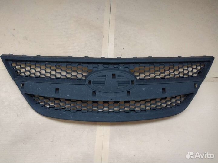 Комлект запчастей переднего бампера на ларгус