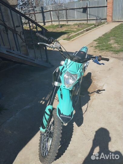 Питбайк Motoland jks 125 e
