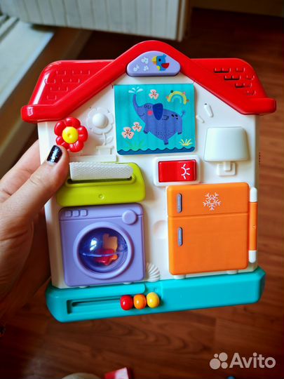 Домик бизиборд