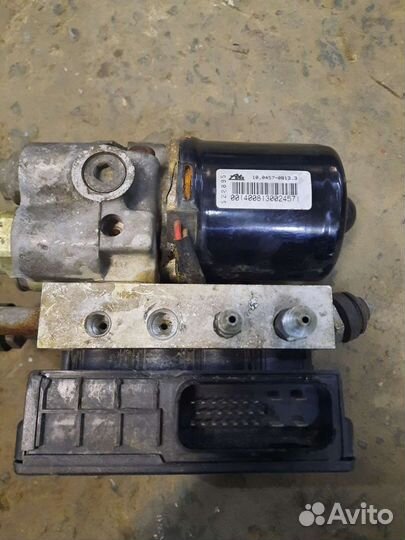 Блок ABS на VW Sharan 1