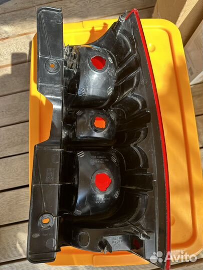 Фонарь задний левый