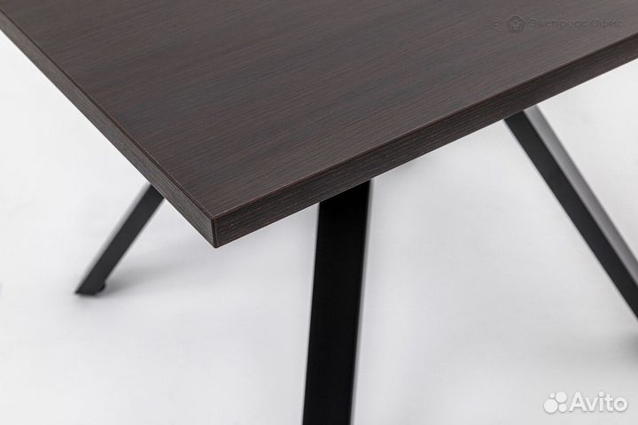 Столы для переговоров Astro