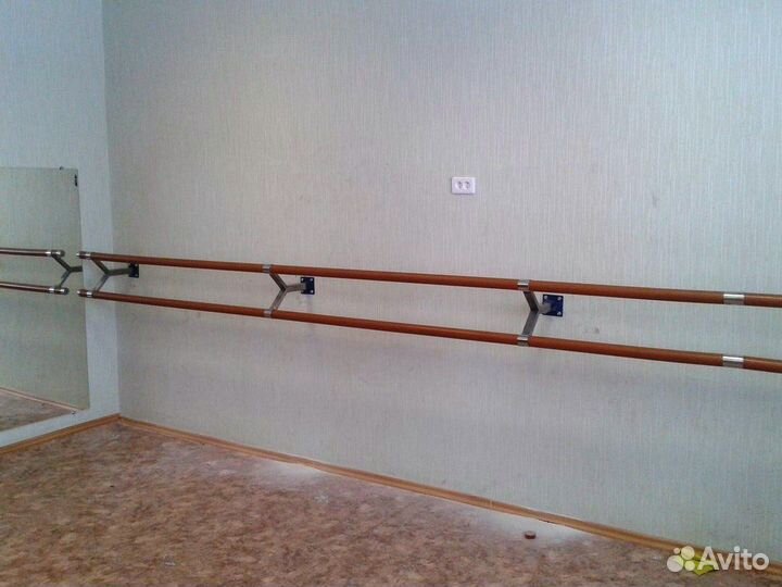 Спортивный инвентарь станки 2 уровня с крепежом