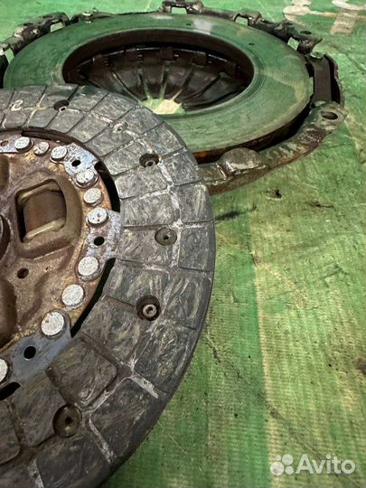 Сцепление маховик toyota auris 1zr-fe 1.6