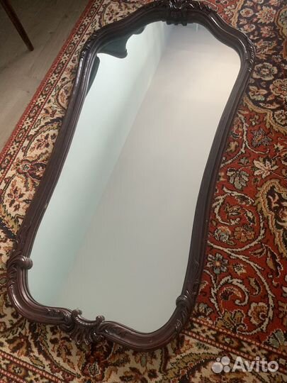Зеркало фигурное в оригинальном багете
