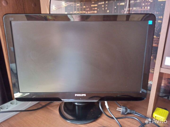 Монитор philips 222E