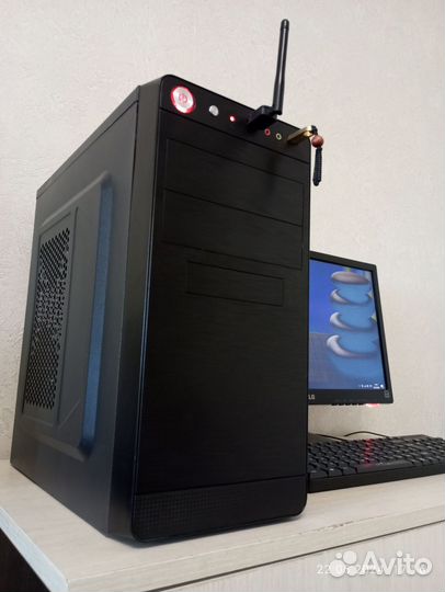 Компьютер в сборе core i3-7100/8Gb/128Gb/500G/450w