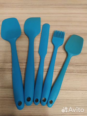 Набор для кухни:силиконовые лопатки и кисть