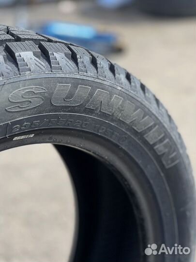 Sunwide Sunwin 235/55 R20 114U