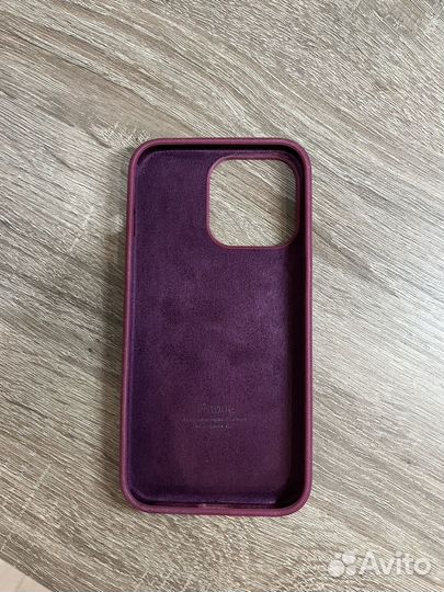 Чехол на iPhone 13 pro