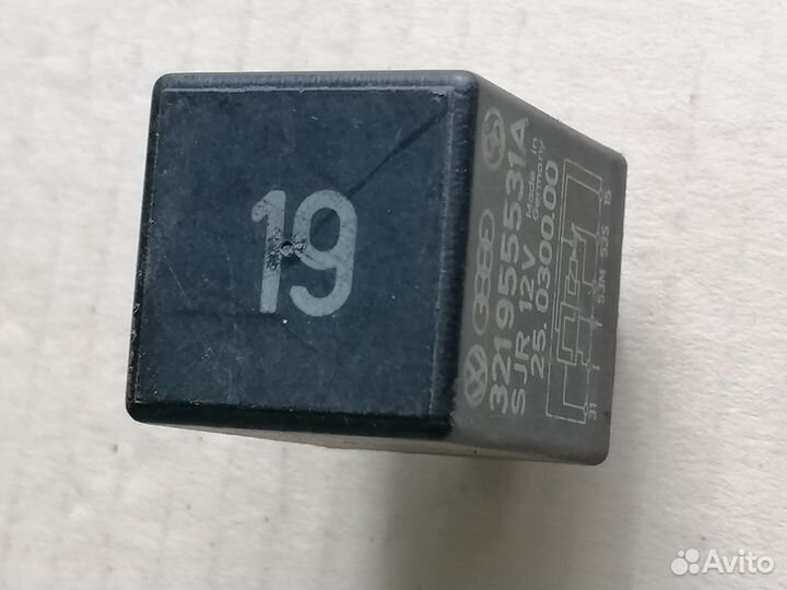 Реле стеклоочистителей для Audi 80 (B3) 1986-1991