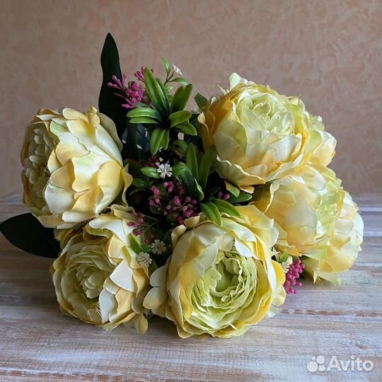 Искусственные цветы (большой выбор)