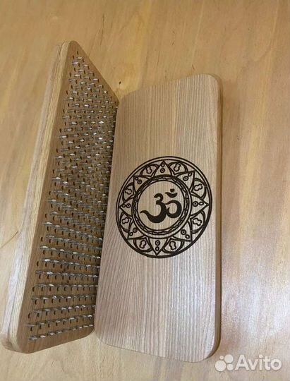 Доска Садху. Выбор цветов и гравировка