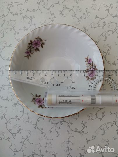 Фарфоровые салатники 