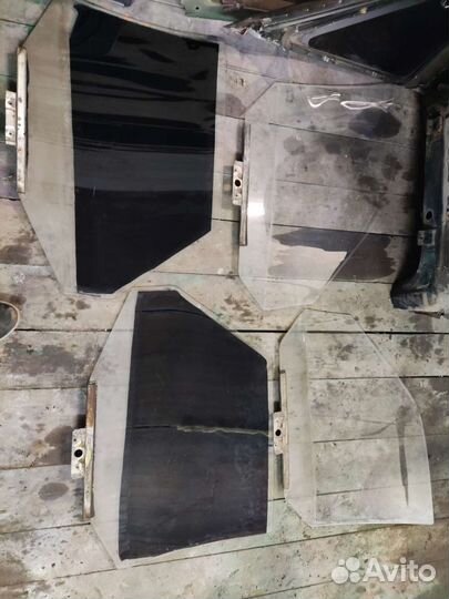 Боковые стекла ваз 2112