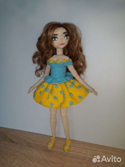Кукла Анжелика вязанная, каркасная