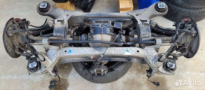 Подрамник задний Mercedes w220,w215