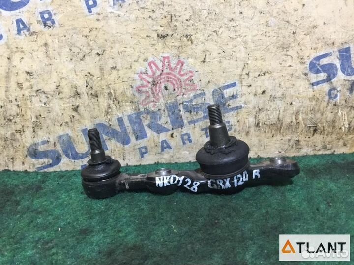 Шаровая передний правый toyota mark II